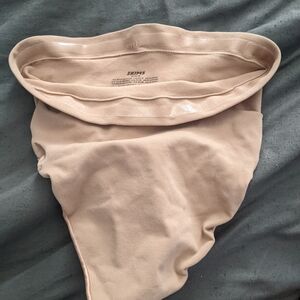 SKIMS tummy control underwear/shapewear